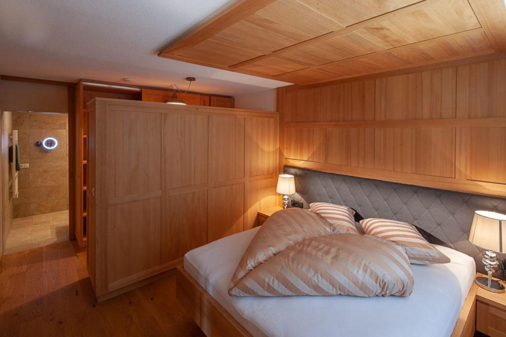 Ferienwohnung Smart Living Damuels Luaran gambar